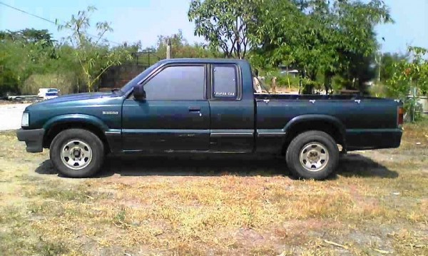 Mazda B2500 เครื่องดีมาก คัทซีสวย ช่วงล่างนิ่งเงียบ รับประกันไม่ต้องซ่อม
