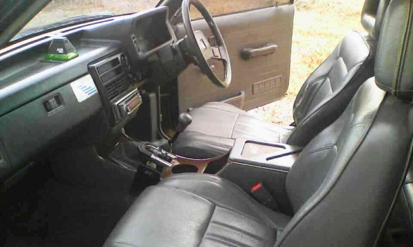 Mazda B2500 เครื่องดีมาก คัทซีสวย ช่วงล่างนิ่งเงียบ รับประกันไม่ต้องซ่อม