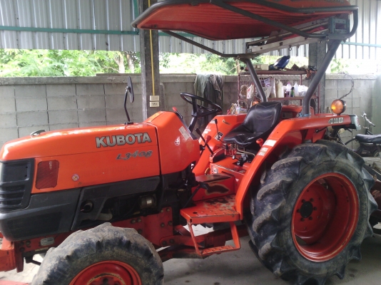 รถไถคูโบต้า L  3408 ปี 52 อุปกรณ์ครบ 3 อย่าง ดันหน้า ผานหลัง โรตาลี่