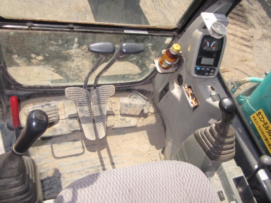 ขาย Kobelco SK135SR-1ES (YY04) ซุปเปอร์ ปี2006 มีใบมีดดัน แทรคเหล็กหุ้มยาง 4,600ชม.