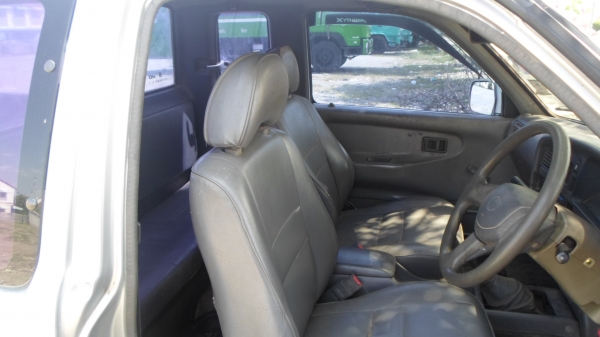 ขายใมตี้แค็ปปี95ราคาถูก ขายใมตี้แค็ปปี95ราคาถูก