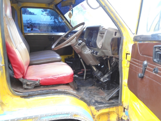 ขายรถ 6 ล้อ อีซูซุ ขายรถ 6 ล้อ อีซูซุ