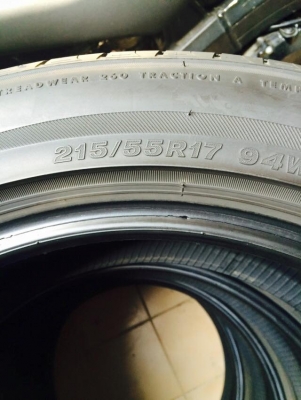 ขายยาง 17" 215-55R17 ปลายปี 13 (4313) สวยๆ4เส้นขาย 4,200 บาท