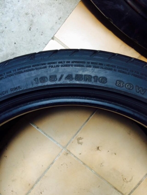 ขายยาง 16" 195-45R16 ปี 111 สวยๆ4เส้นขาย 2,000 บาท