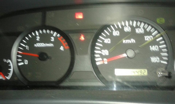 ขายดาวน์ 6 ล้อดั้ม Isuzu 175 แรง ปี 55 รถบรรทุกขี้ยางแห้ง ใช้น้อยมาก 14500 กม.รถสวยมากๆขายดาวน์550000 ผ่อนอีก 600000