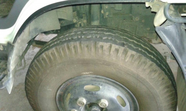 ขายดาวน์ 6 ล้อดั้ม Isuzu 175 แรง ปี 55 รถบรรทุกขี้ยางแห้ง ใช้น้อยมาก 14500 กม.รถสวยมากๆขายดาวน์550000 ผ่อนอีก 600000