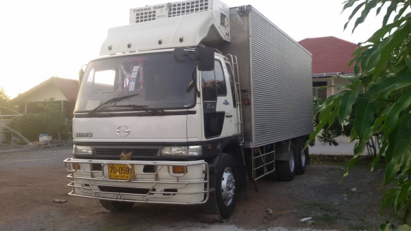 ็HINO.FL3M.เพลาเดียว.เครื่องM10C.240แรง.สภาพสวยราคานี้หัวครัชซีครับ..ราคา780,000