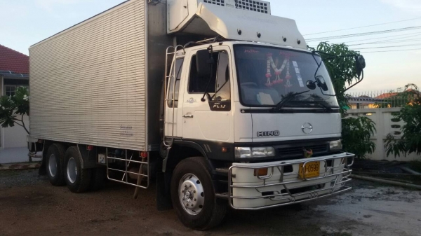 ็HINO.FL3M.เพลาเดียว.เครื่องM10C.240แรง.สภาพสวยราคานี้หัวครัชซีครับ..ราคา780,000