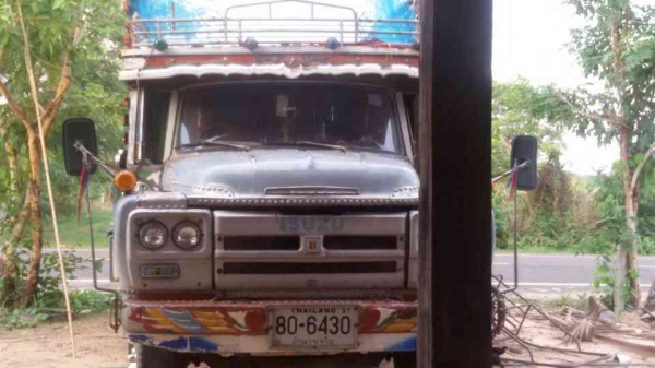 250,000อีซุซุ10ล้อหัวยาวสภาพพร้อมใช้168แรงเอกสารพร้อมโอน