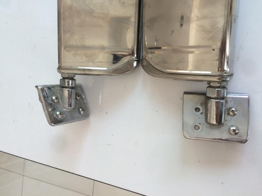 ขายกระจกคอนวอย มิเนียมเก่าญีปุ่น สภาพสวย ใสๆ ราคา1800บาท ขายกระจกคอนวอย มิเนียมเก่าญีปุ่น สภาพสวย ใสๆ ราคา1800บาท