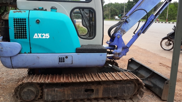 ขายด่วน รถขุดเล็ก Airman ax25-2  มีเก๋ง  สภาพพร้อมใช้งาน