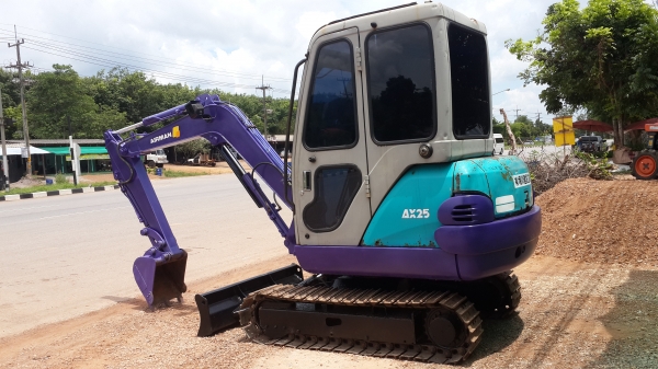 ขายด่วน รถขุดเล็ก Airman ax25-2  มีเก๋ง  สภาพพร้อมใช้งาน