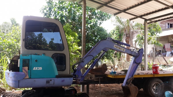 ขายด่วน รถขุดเล็ก Airman ax25-2  มีเก๋ง  สภาพพร้อมใช้งาน