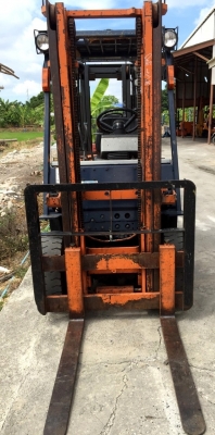 TOYOTA forklift  1.5 ตัััน  เบนซิน รถญี่ปุ่น