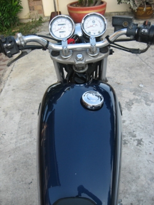ขาย yamaha sr400 ปี 2005 กุญแจชิฟสภาพสวย ราคา 65,000