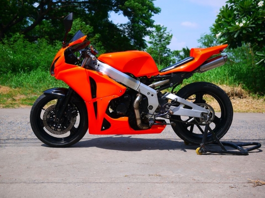 ขาย cbr400 พร้อมทะเบียนแท้ไม่ขาดต่อ แฟริ่ง cbr1000 08 เครื่องสดๆ