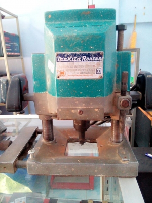 ขาย เร๊าเตอร์ MAKITA มือสองครับ