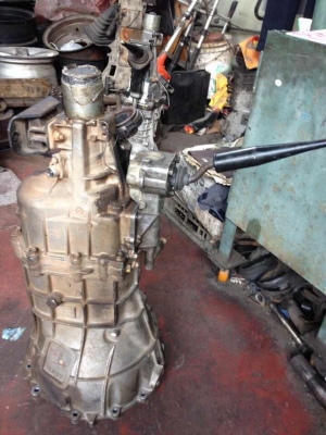 ดีเคเซียงกง เกียร์อีซุสุ คอมมอนเรล 2500 ชีชี เก่าเเท้ เดิมเดิมไม่ใช่เกียร์ประกอบ