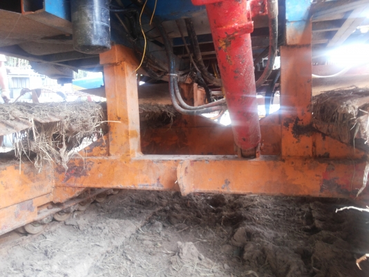 ขายรถเกี่ยวข้าว ศํักดิ์พัฒนา