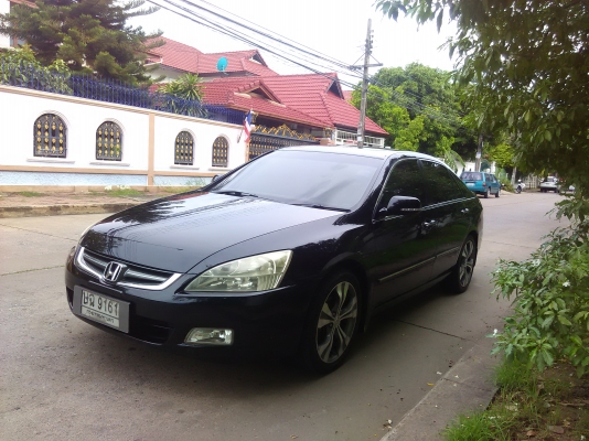 Honda Accord V6 เครื่อง 3.0 ตัวท็อป ปี 2003 Honda Accord V6 เครื่อง 3.0 ตัวท็อป ปี 2003