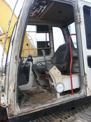 ขายรถแบ็คโฮ มาร์คที 120 รุ่น3 เก๋งเทา ขายรถแบ็คโฮ มาร์คที 120 รุ่น3 เก๋งเทา