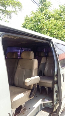 รถตู้ โตโยต้า รถตู้ โตโยต้า