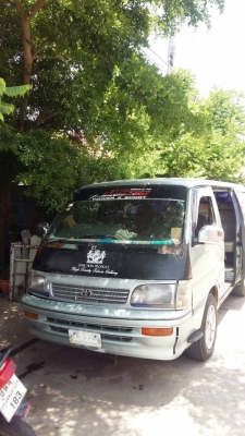 รถตู้ โตโยต้า รถตู้ โตโยต้า