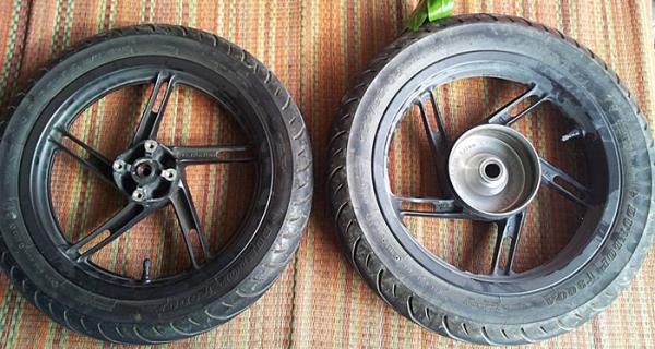 ล้อแม๊กซ์ PCX 150 พร้อมยาง