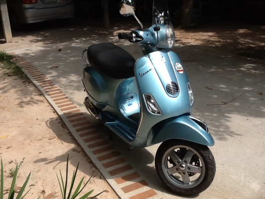 ขาย new Vespa Lx150 ขาย new Vespa Lx150