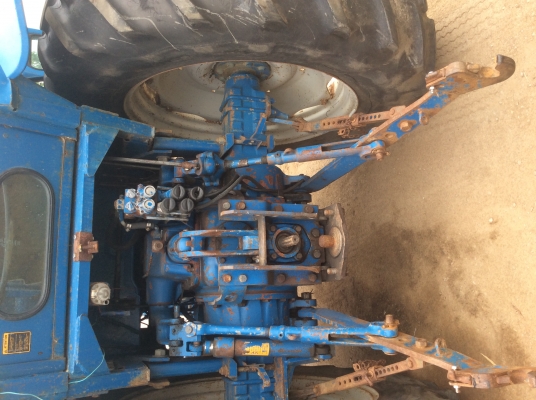 ขายรถไถ Ford 7710  เครื่องยนต์ 4 สูบ 2 เพลา