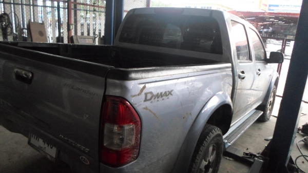 ขายisuzu demax hilender cab4 05 ขายisuzu demax hilender cab4 05