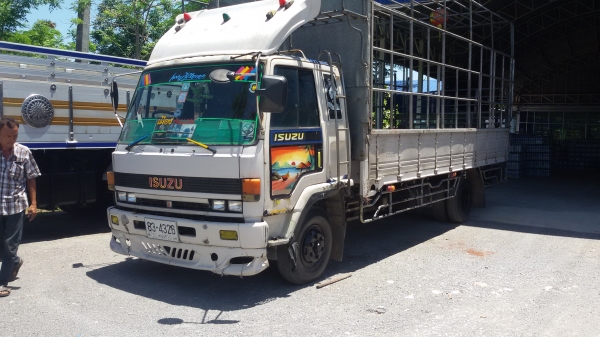 ขายรถ. 6ล้อล็อคกี้. FRR. 175