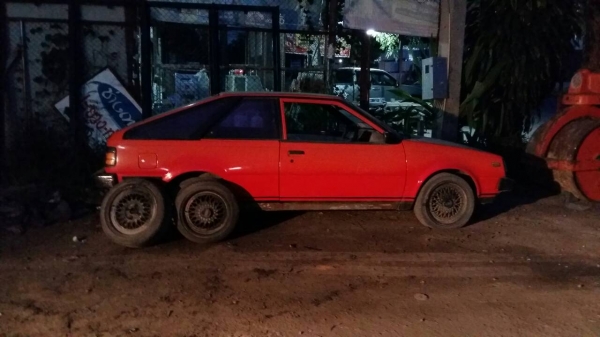 รถเก๋ง  DATSUN พร้อมเล่มทะเบียน ขายตามสภาพ