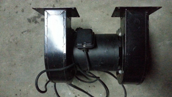 ขายพัดลมแรงๆตัวละ 3200