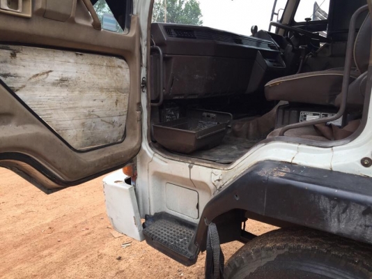 10 ล้อเพลาเดียว 170 แรง มิตซูบิชิ FN516M รถสวยดี ยางสวยเบรคทิฟฟี่ กระบะคอกเหล็ก 6 ม. รถสภาพดี คัสซีสวยเครื่องแห้งเล่มพร้อม