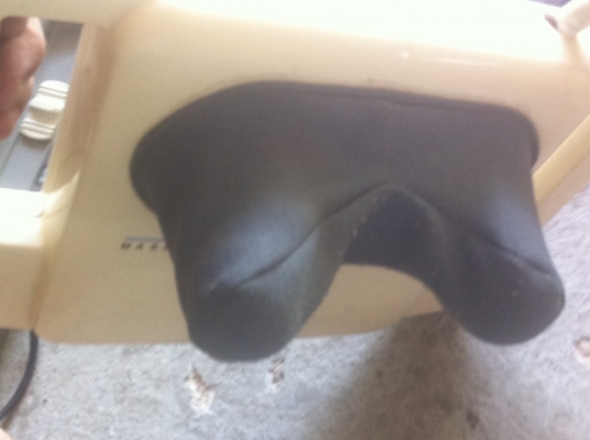 เครื่องบีดนวดเหมือนนิ้วมือMASSEUR PRO ยี่ห้อ THRIVE สีขาวของใหม่