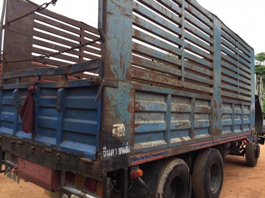 10 ล้อเพลาเดียว HINO FL187LA เบรคทิฟฟี่ เครื่อง 185 แรง รถสภาพดี ยางสวย เครื่องสวย คัสซีสวย เล่มพร้อม