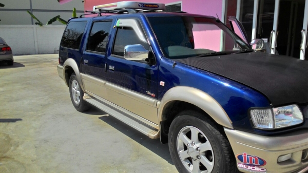 isuzu grandsdventure3.0 auto