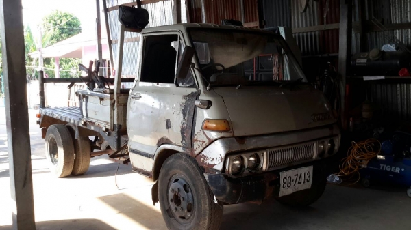 ขายรถยกรถ 6 ล้อ TOYOTA BU12 85 แรงม้า ราคา 60000