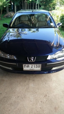 Peugeot 406 สีน้ำเงิน Peugeot 406 สีน้ำเงิน