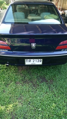 Peugeot 406 สีน้ำเงิน Peugeot 406 สีน้ำเงิน