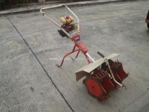 เครื่องกำจัดวัชพืชในร่องข้าว  MARUYAMA   MA3 รหัสสินค้า : 80802478 หรือเพิ่มเติมไดที่ www.nihonmono.com