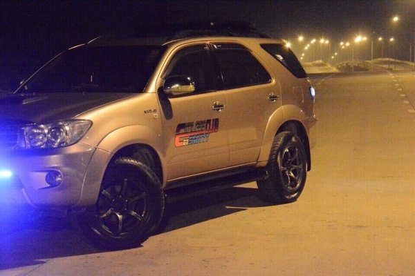 #ขายFortuner 3.0 V 4WD ปี2005 สีทอง เกียร์A/T รถสวยสภาพเดิมๆ