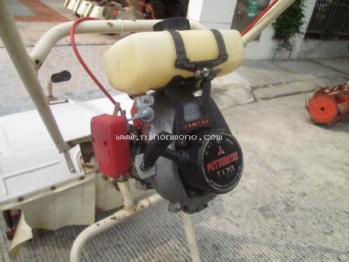 เครื่องกำจัดวัชพืชในร่องข้าว   MARUYAMA   MKC-304รหัสสินค้า : 80802480   หรือเพิ่มเติมไดที่ www.nihonmono.com