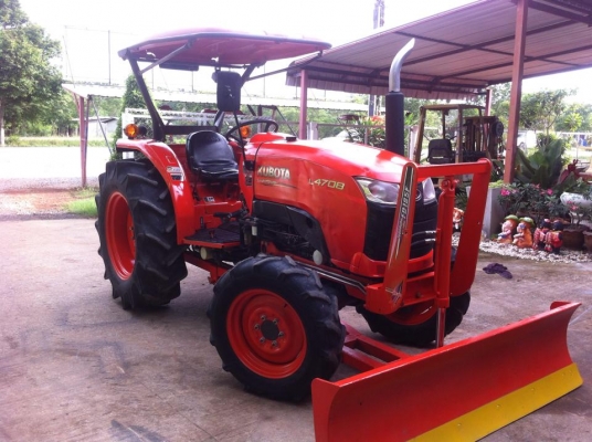 ขายรถไถ Kubota L4708(4WD) พร้อมใบมีดช้าง รถพร้อมใช้งาน