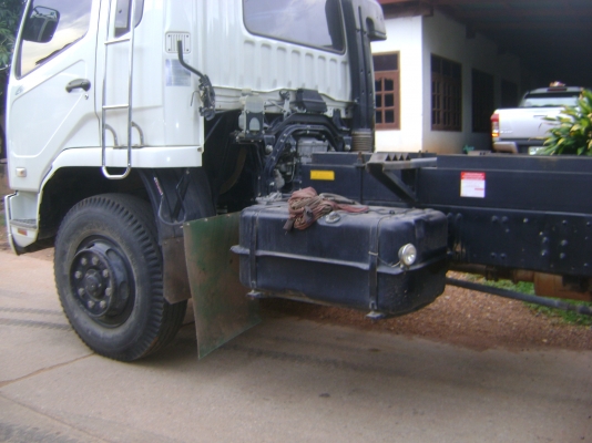 ฟูโซ่  240 เทอร์โบ 2เพลา ปี56 ((คันเดียวในประเทศไทย  ไมล์แท้ 13,554 กม.))   ราคา  2,100,000 บาท