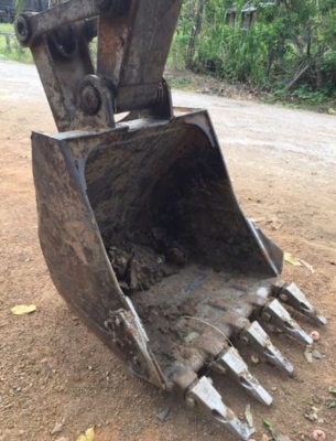 ขาย. Kobelco 200 mark 2