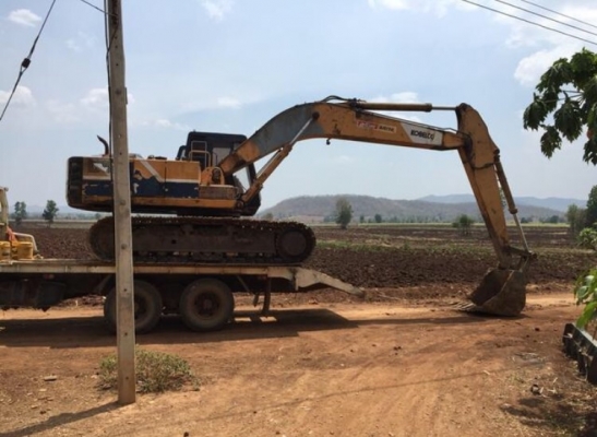 ขาย. Kobelco 200 mark 2