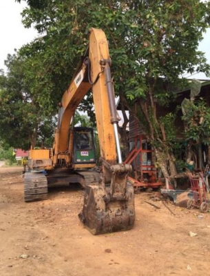 ขาย. Kobelco 200 mark 2