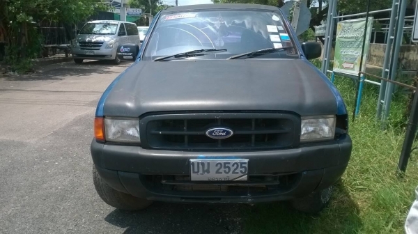 ขาย FORD 2.5 ปี 45 4X4 รถมือเดียว คัสซีสวยตลอดเส้น เครื่องดี หน้าเดิม แอร์เย็น พาวเวอร์ครบ กระจกไฟฟ้า ทะเบียนพร้อมครับ